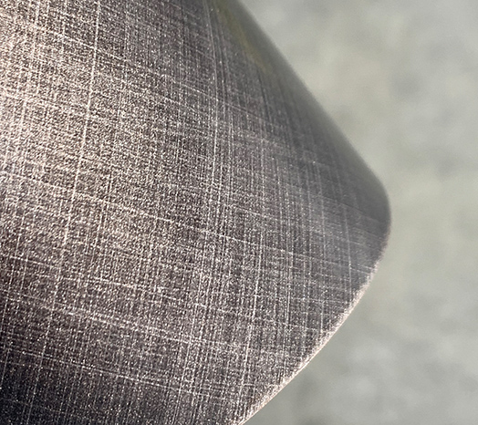 Finitura effetto spazzolato metallico